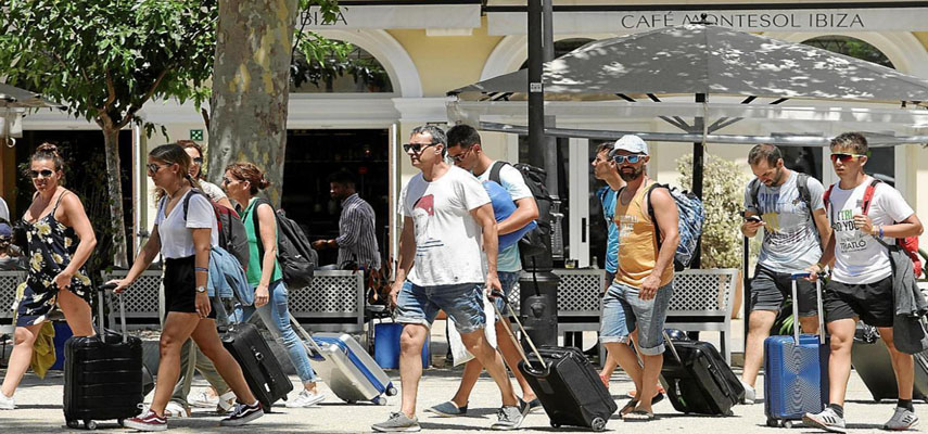 За первое полугодие иностранные гости в Испании потратили более 46 миллиардов евро
