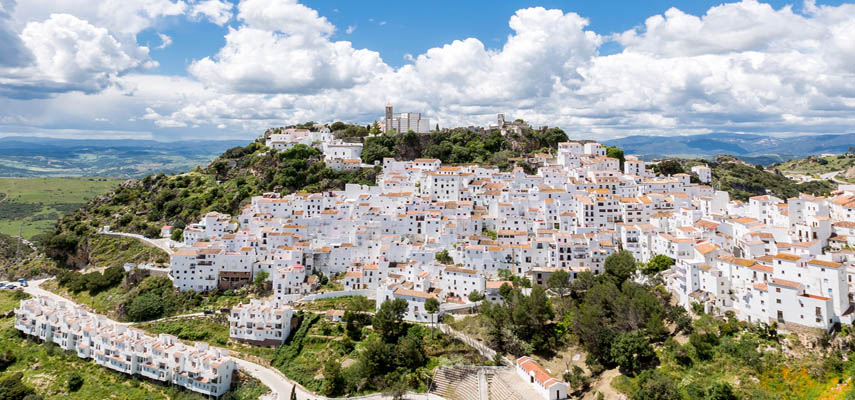 Андалусия хочет привлечь богатых туристов из Северной Америки