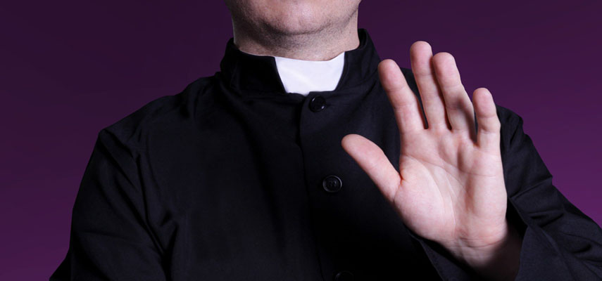 В Велесе-Малага арестован священник по подозрению в сексуальном насилии над женщинами