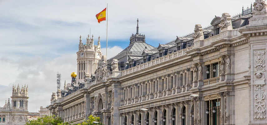 Испанские банки отклонили 40% запросов на помощь от держателей ипотечных кредитов, попавших в беду