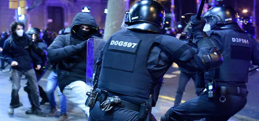 На акции протеста в Мадриде арестованы 10 человек, семь человек получили ранения