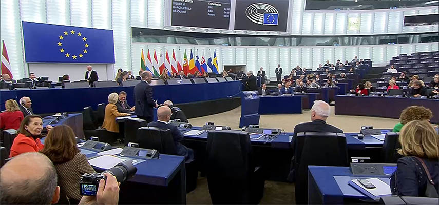 Лающий пес в Европарламенте довел даже самых стойких европейских лидеров до приступов смеха